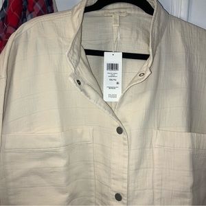 NWT EILEEN FISHER woman’s jacket with snaps.  Size OS/TU.